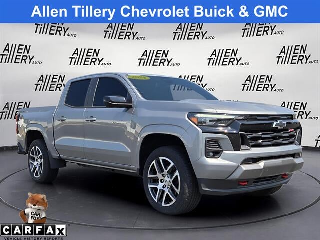 2024 Chevrolet Colorado Z71 in Sterling Gray Metallic — front three-quarter view